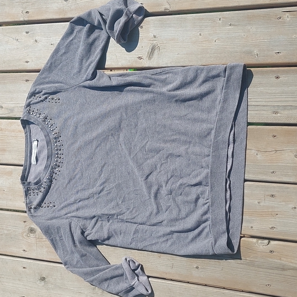 Embellished‎ sweatshirt